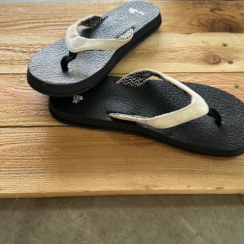 Black and White flip flops